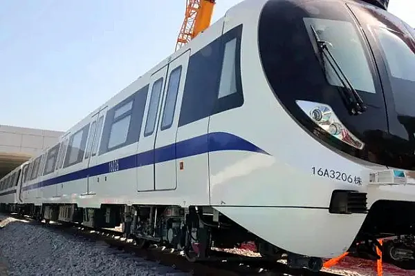 Rozwiązania KSTAR Power zapewniają ciągłość działania metra w Shenzhen